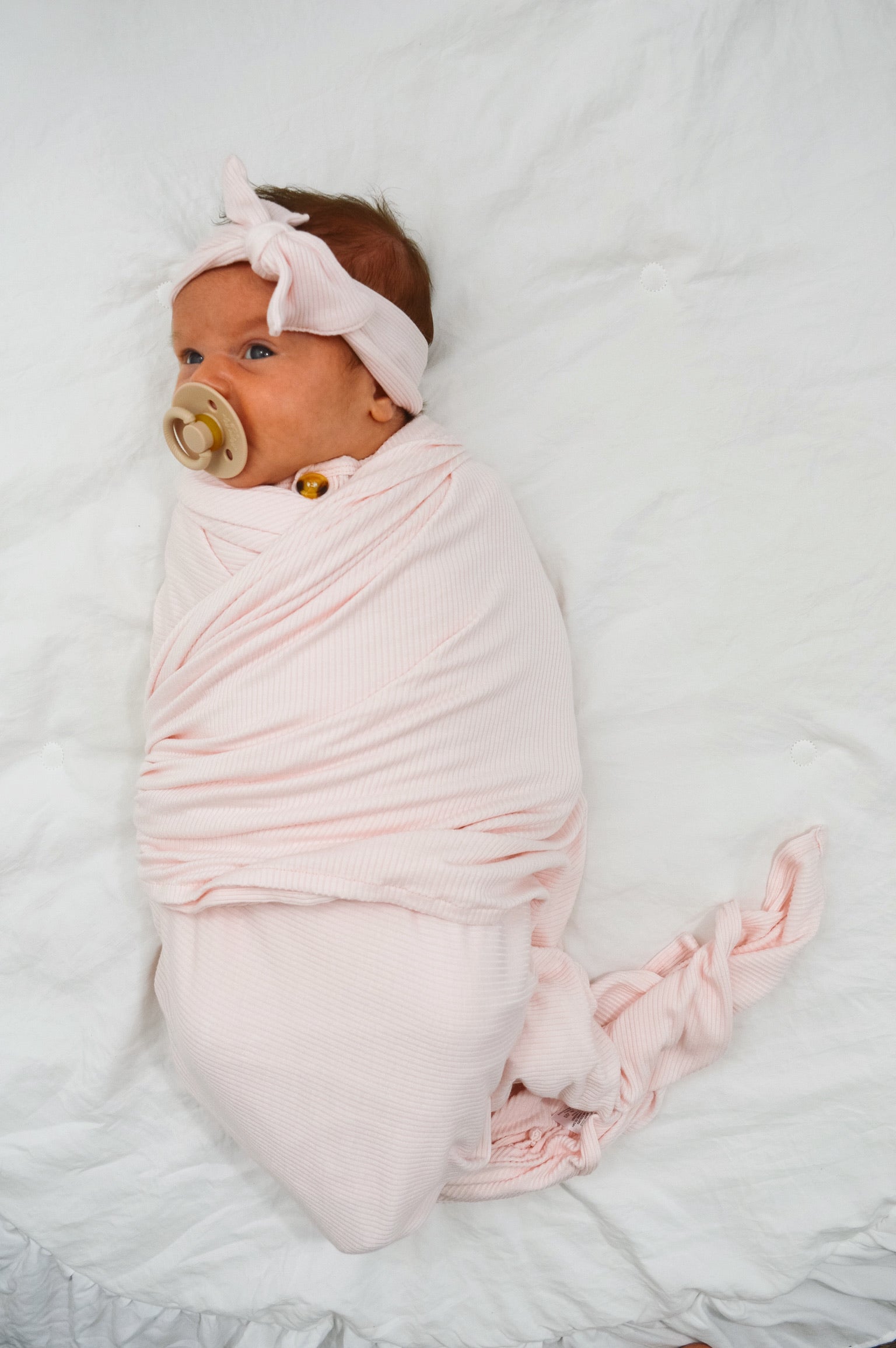 Ribbed Bubblegum Welcome Baby Bundle Set: Blanket, Headband, Knotted Gown