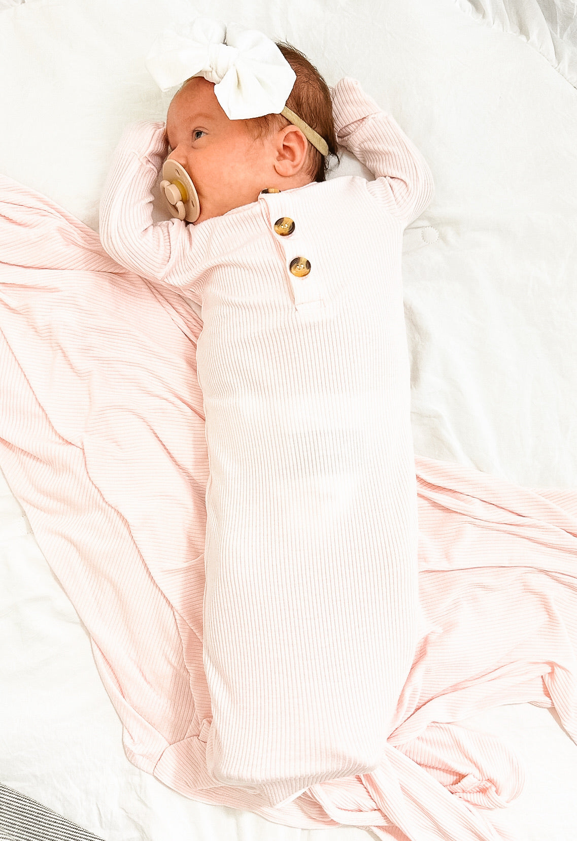 Ribbed Bubblegum Welcome Baby Bundle Set: Blanket, Headband, Knotted Gown