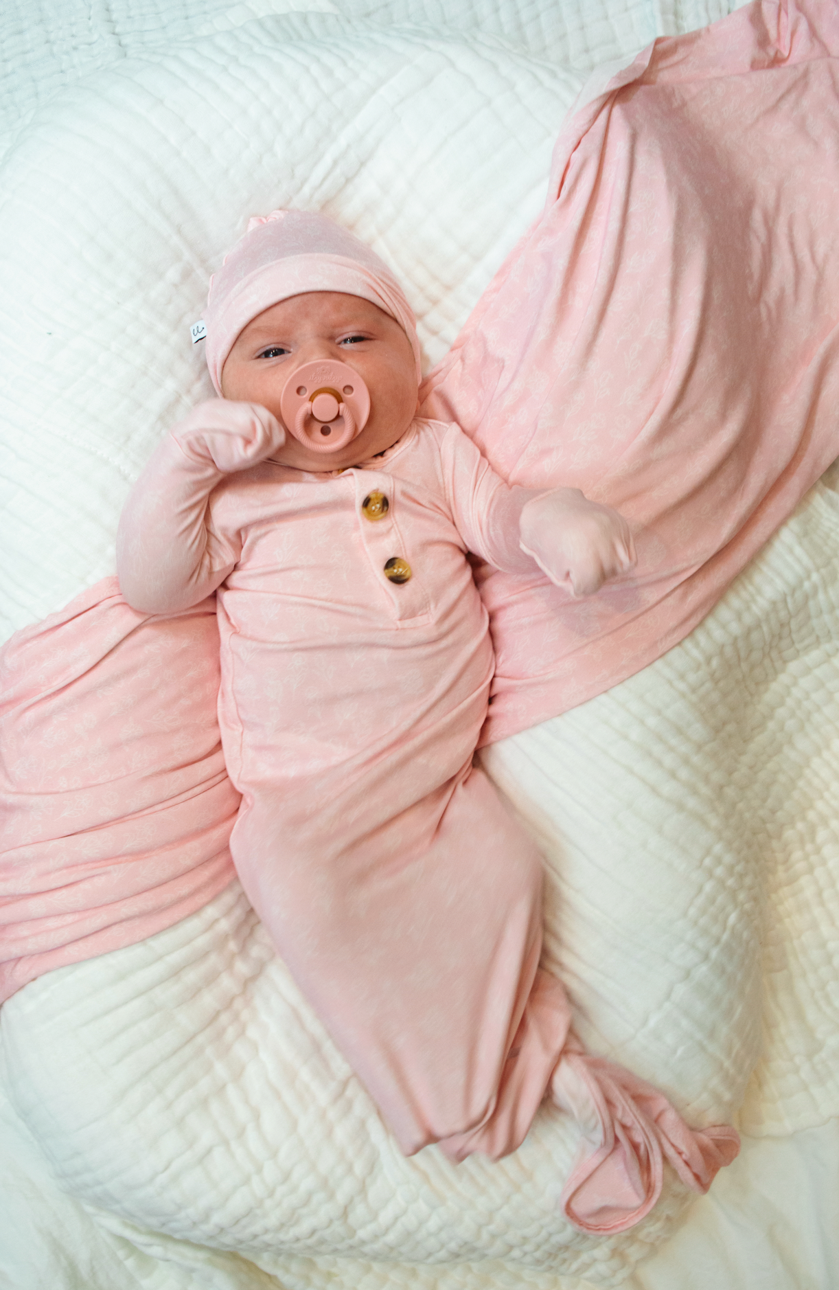 Lennon Bubblegum Welcome Baby Bundle Set: Blanket, Hat, Knotted Gown
