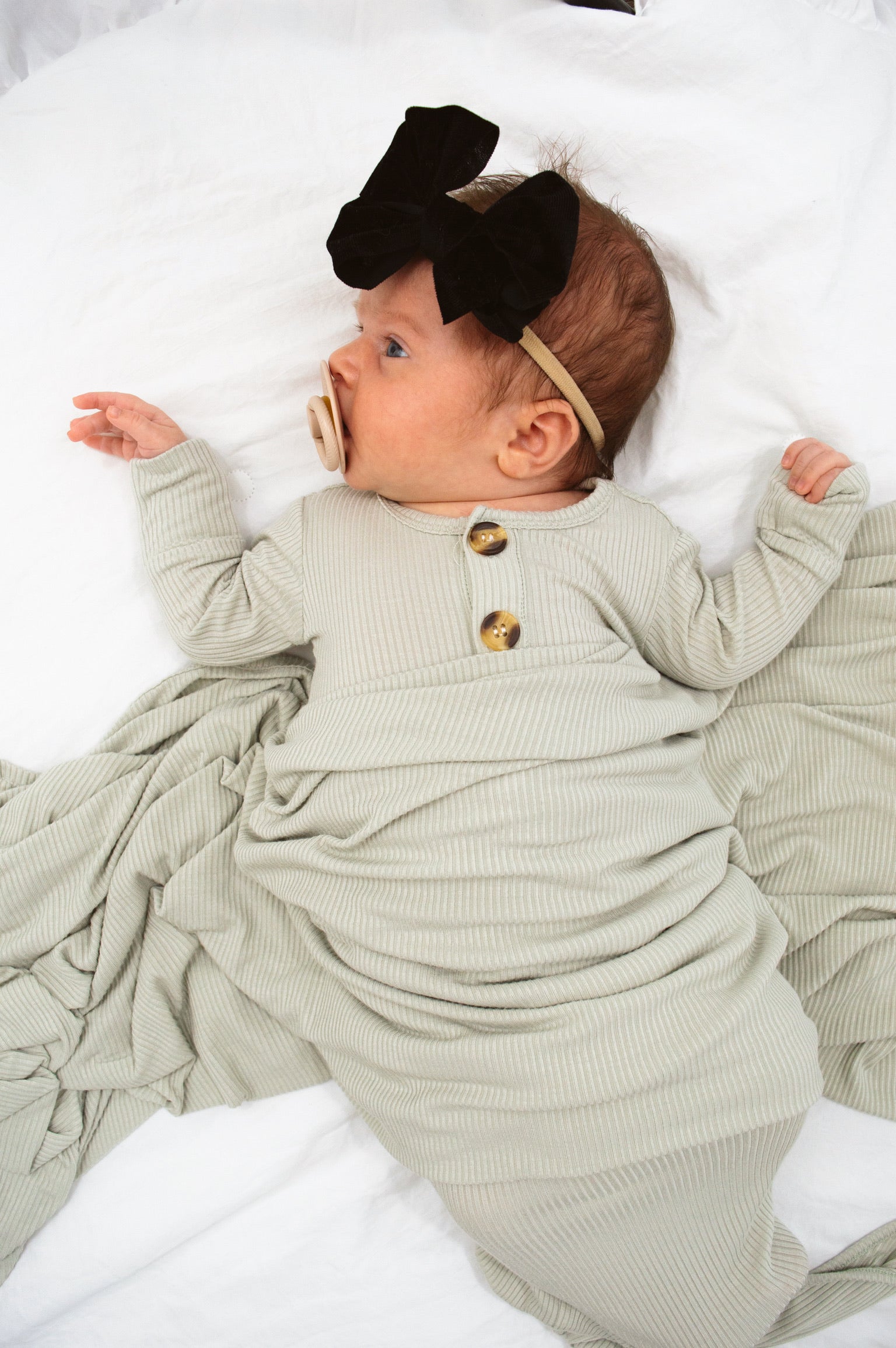 Ribbed Sage Welcome Baby Bundle Set: Blanket, Headband, Knotted Gown