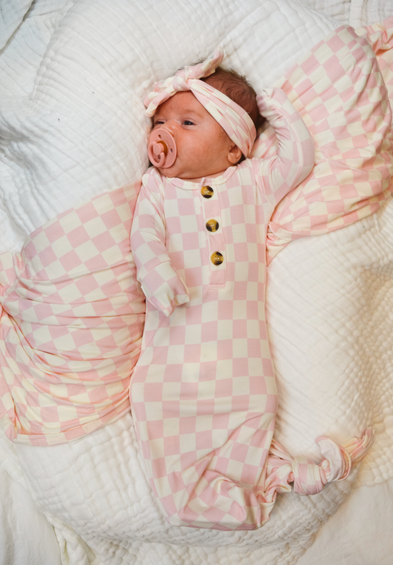 Madden Bubblegum Welcome Baby Bundle Set: Blanket, Hat, Knotted Gown